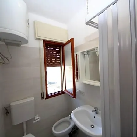 Comfortable In Rosolina Hotel 2*